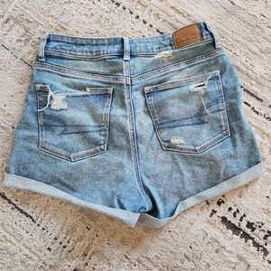 American Eagle Mom Short